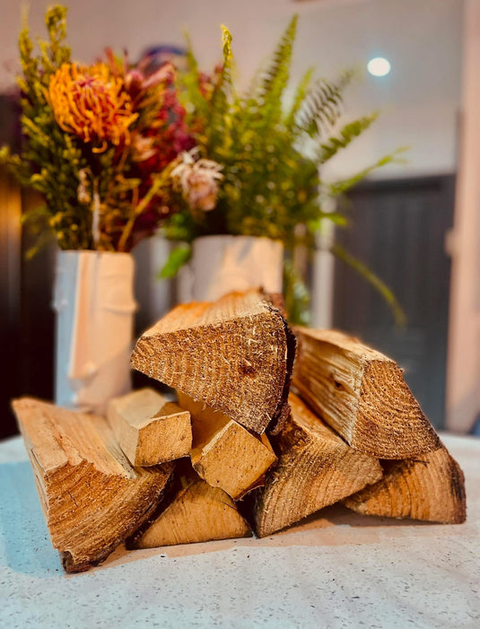 Part Seasoned Larch Firewood 2m3 Drying Net