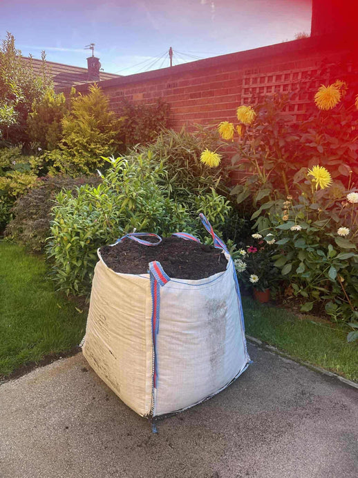 Mr Watmore’s 4 in 1 Blend Potting Mix 850 - 1600 Litre Bag