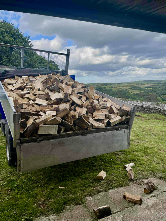 4m3 Transit Tipper Load Seasoned Hardwood Logs