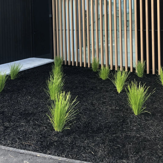Black Decorative Bark Mulch