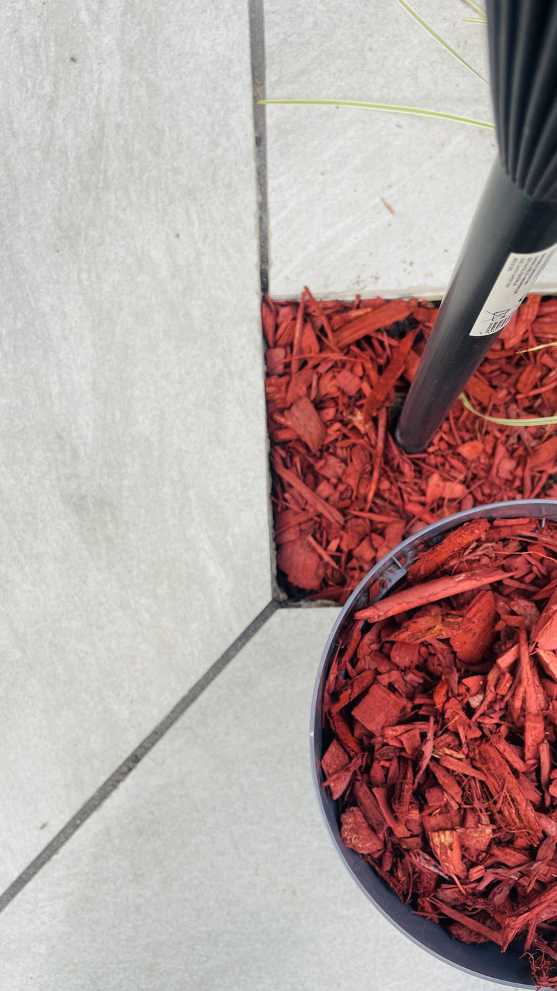 Load image into Gallery viewer, Red Decorative Bark Mulch
