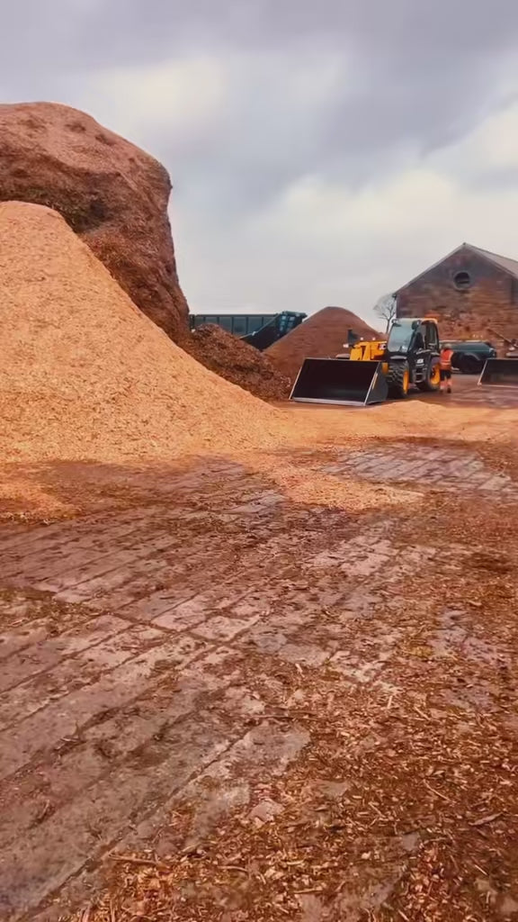 Load and play video in Gallery viewer, Red Decorative Bark Mulch
