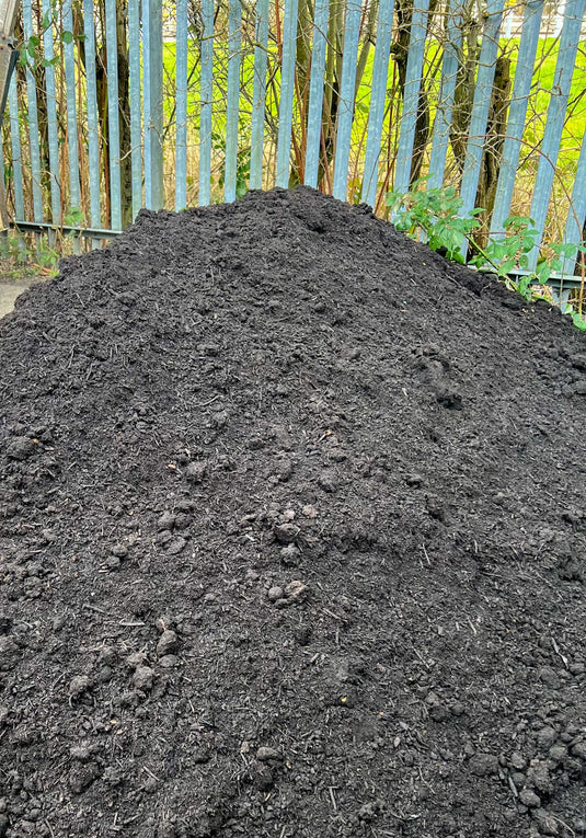 Watmore’s Premium Organic Compost 4 Cubic Metres